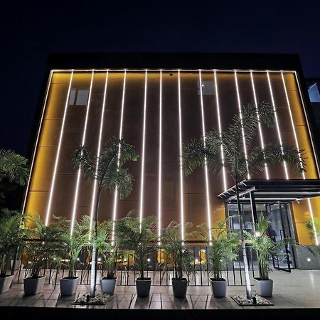 Fabhotel Oasis Yellow Courtyard Bhopal Ngoại thất bức ảnh